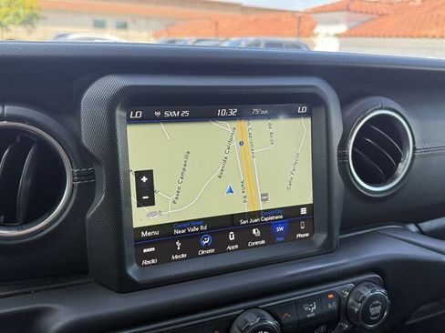 Used 2019 Jeep Wrangler Unlimited Sahara AWD/4WD image 23