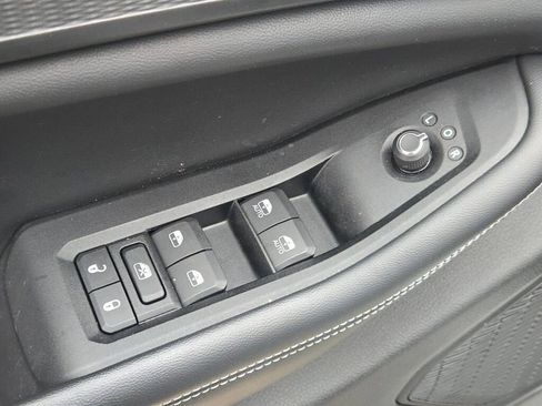 Certified 2023 Jeep Grand Cherokee L Laredo image 21