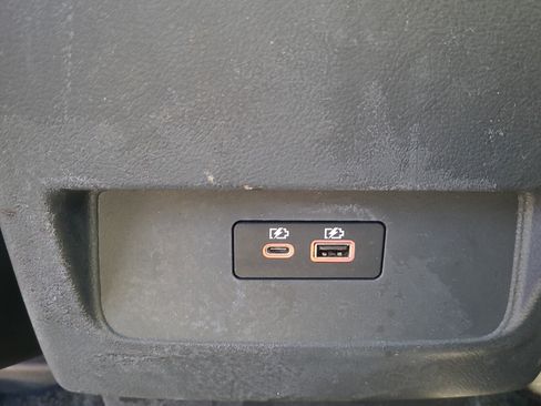 Used 2023 Nissan Frontier S image 12