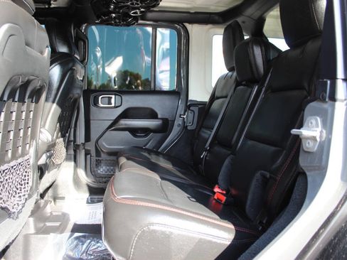 Used 2020 Jeep Wrangler Unlimited Rubicon image 13