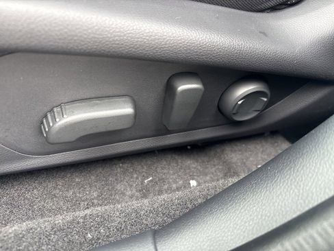 New 2026 Subaru Crosstrek 2.5i Limited image 17