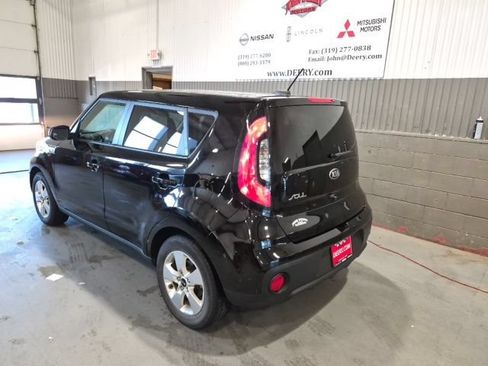 Used 2019 Kia Soul FWD image 5
