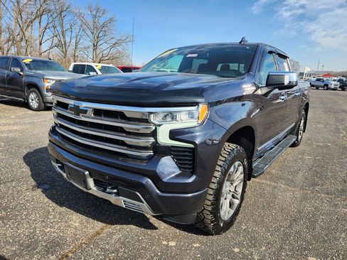 Used 2022 Chevrolet Silverado 1500 High Country image 4