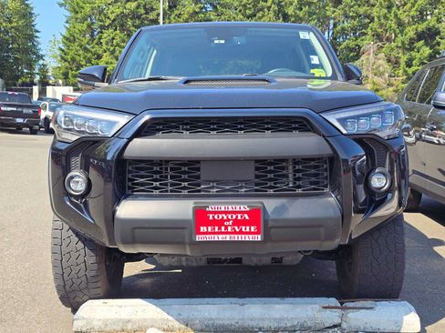 Certified 2023 Toyota 4Runner TRD Off-Road Premium w/ Moonroof Package AWD/4WD image 2
