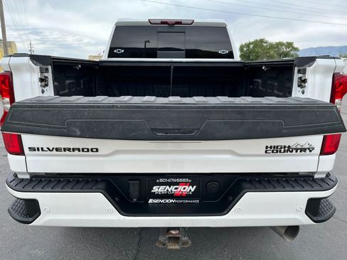 Used 2023 Chevrolet Silverado 2500 High Country w/ Z71 Off-Road Package AWD/4WD image 24