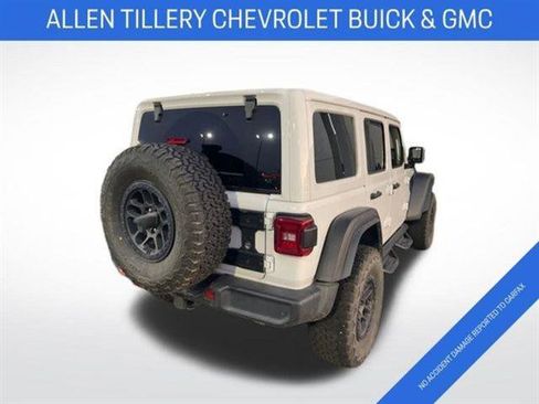 Used 2022 Jeep Wrangler Unlimited Rubicon w/ Xtreme Recon 35" Tire Package image 3