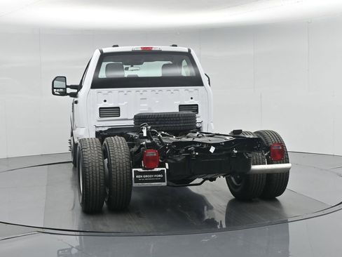 New 2026 Ford F350 XL w/ XL Chrome Package RWD image 44