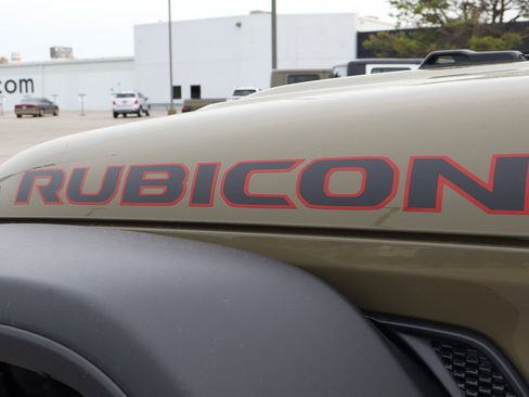 New 2025 Jeep Wrangler Unlimited Rubicon w/ Technology Group image 13