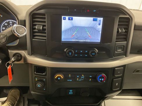 Used 2022 Ford F150 XLT image 8