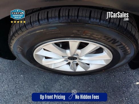 Used 2019 Kia Sorento AWD w/ LX Convenience Package image 37
