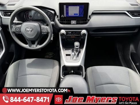 Used 2024 Toyota RAV4 LE image 13