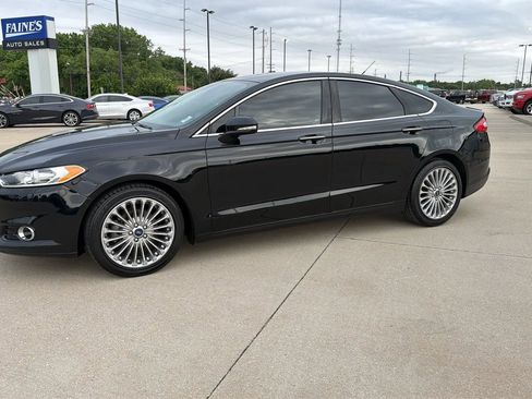 Used 2016 Ford Fusion Titanium FWD image 7