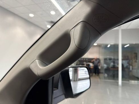 Used 2020 Toyota Tundra SR5 AWD/4WD image 35