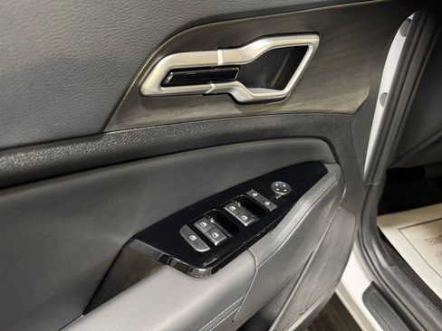 Used 2025 Kia Sportage X-Line image 14