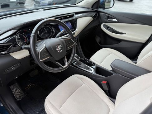 Used 2021 Buick Encore GX Select w/ Experience Buick Package image 9