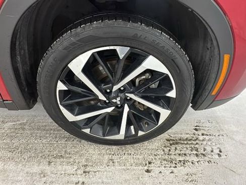 Used 2023 Mitsubishi Outlander SE image 9