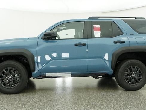 New 2026 Toyota 4Runner SR5 RWD image 19