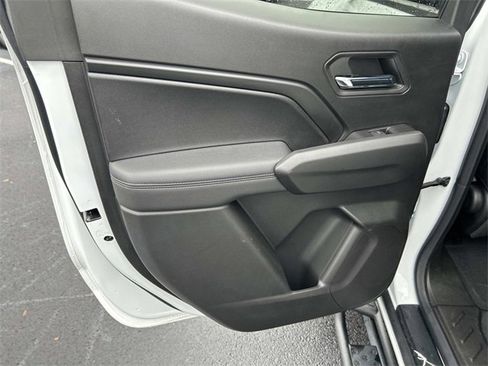 Used 2024 GMC Canyon Elevation image 19