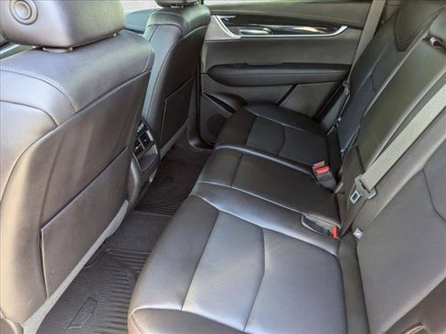 Used 2023 Cadillac XT5 Premium Luxury w/ Technology Package image 18