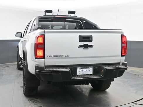 Used 2019 Chevrolet Colorado ZR2 w/ ZR2 Dusk Special Edition AWD/4WD image 12