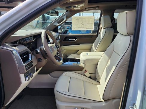 New 2026 GMC Yukon XL Denali w/ Sun & Power Step Package image 15