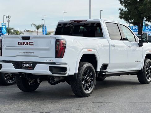 New 2026 GMC Sierra 2500 AT4 w/ AT4 Premium Plus Package image 5