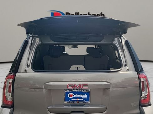 Used 2019 GMC Yukon XL SLE AWD/4WD image 7