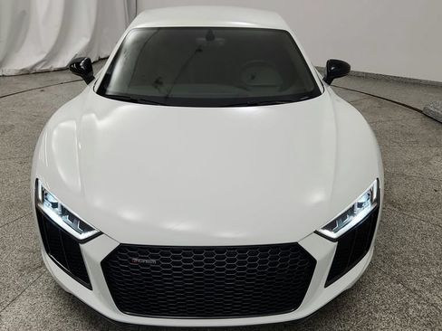 Used 2018 Audi R8 V10 RWD image 46