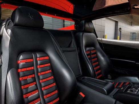 Used 2005 Ferrari 575M Maranello Superamerica RWD image 15