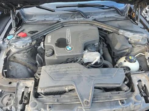 Used 2017 BMW 320i xDrive 320i xDrive Sedan 4D image 25