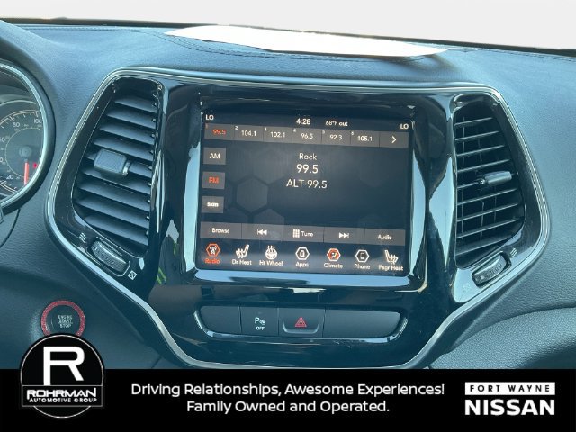 Used 2019 Jeep Cherokee Limited AWD/4WD image 15