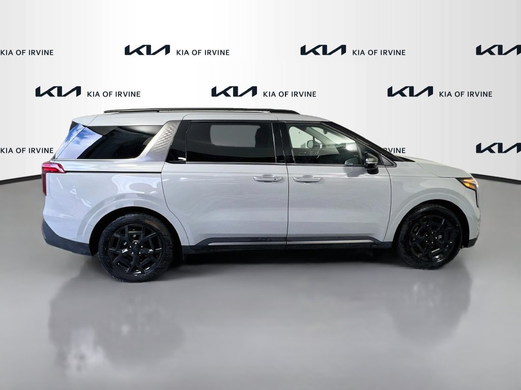 Certified 2025 Kia Carnival SX Prestige FWD image 10