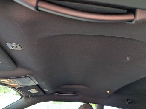 Used 2022 Dodge Challenger GT RWD image 16