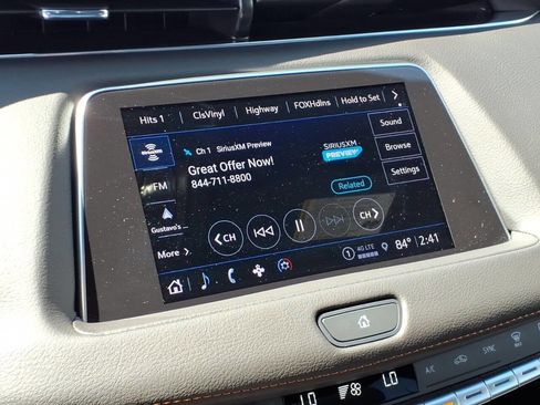 Used 2023 Cadillac XT4 Sport w/ Cold Weather Package FWD image 13
