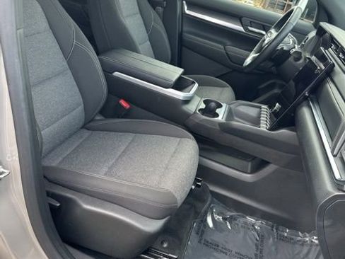 Used 2025 GMC Terrain Elevation image 36