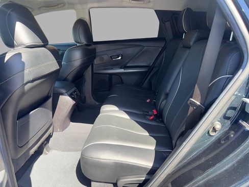Used 2015 Toyota Venza XLE w/ XLE Premium Package FWD image 19