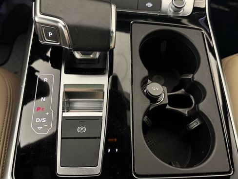 Used 2021 Audi Q7 2.0T Premium Plus AWD/4WD image 27
