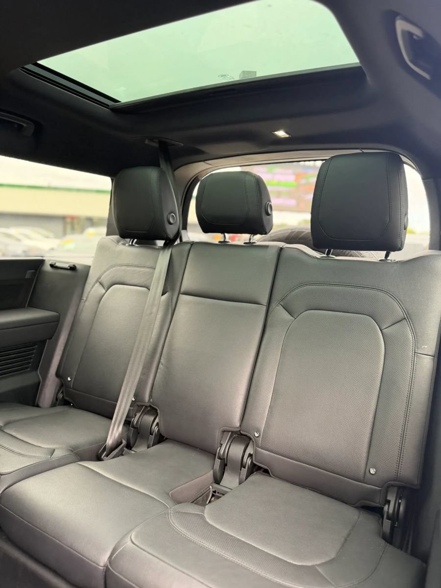Used 2024 Land Rover Defender 130 S AWD/4WD image 24
