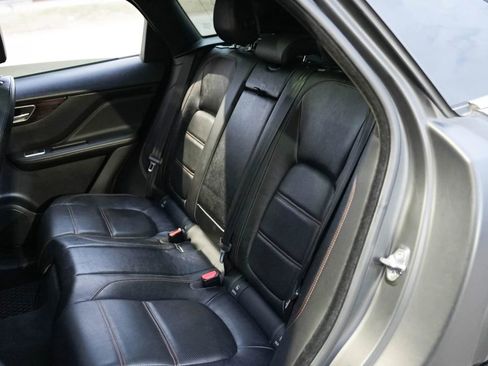 Used 2018 Jaguar F-PACE Prestige AWD/4WD image 26