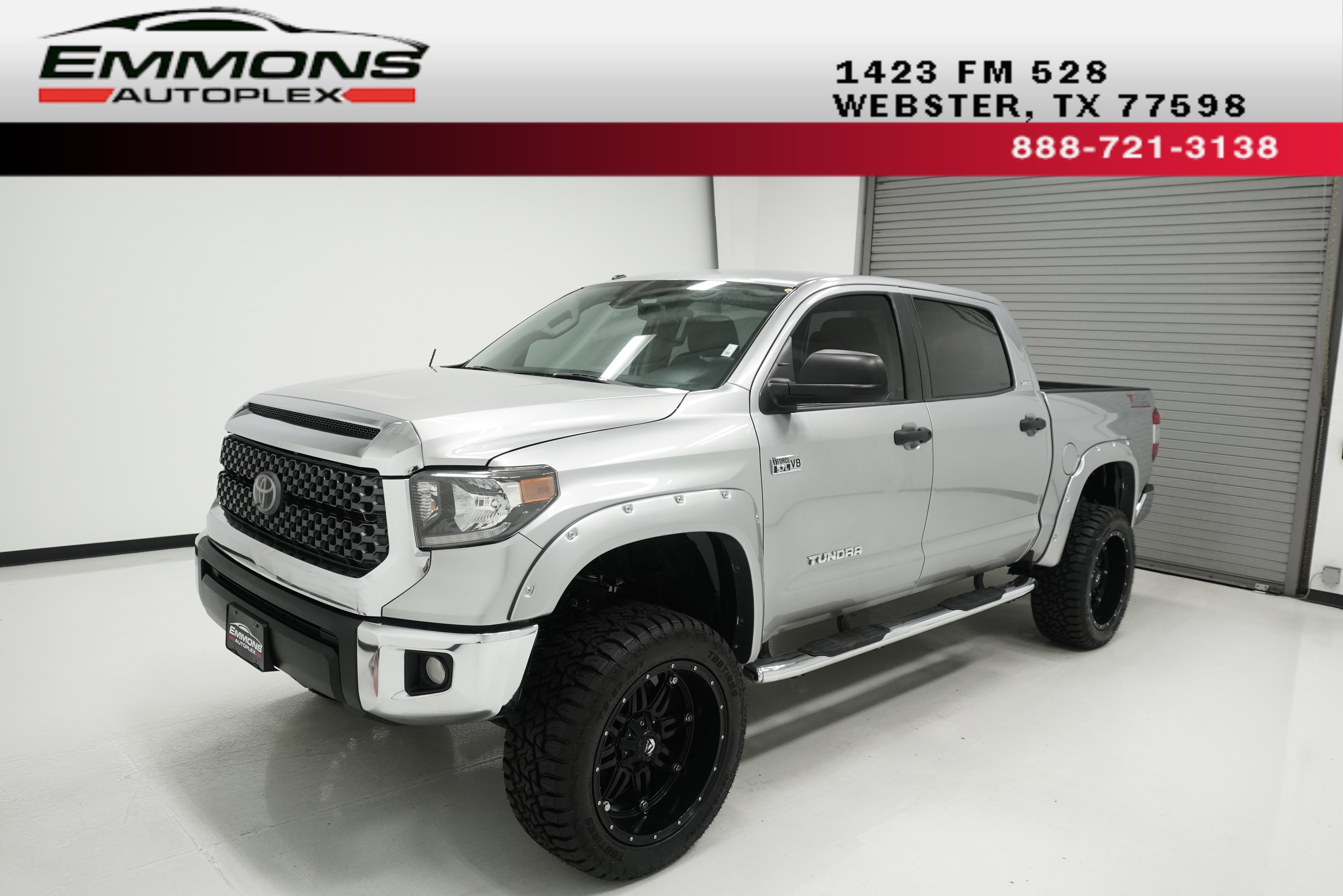 Used 2018 Toyota Tundra SR5 w/ SR5 Upgrade Package AWD/4WD image 1
