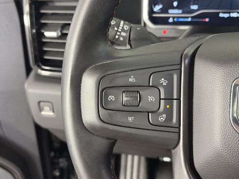 Used 2023 GMC Sierra 1500 AT4 w/ AT4 Premium Package AWD/4WD image 31