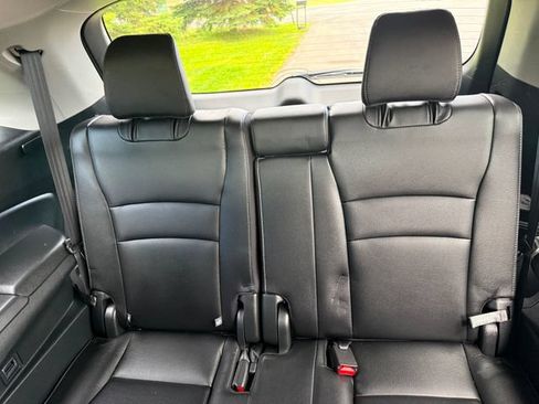 Used 2022 Honda Pilot Special Edition image 8