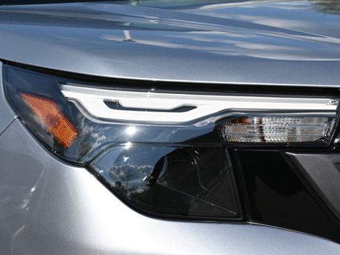 Certified 2025 Subaru Forester Premium w/ Convenience Package #2 image 11