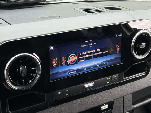 New 2025 Mercedes-Benz Sprinter 2500 image 16