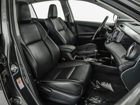 Used 2016 Toyota RAV4 Limited w/ Advanced Technology Package FWD image 30