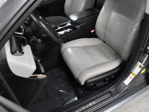 Used 2014 Toyota Avalon image 13