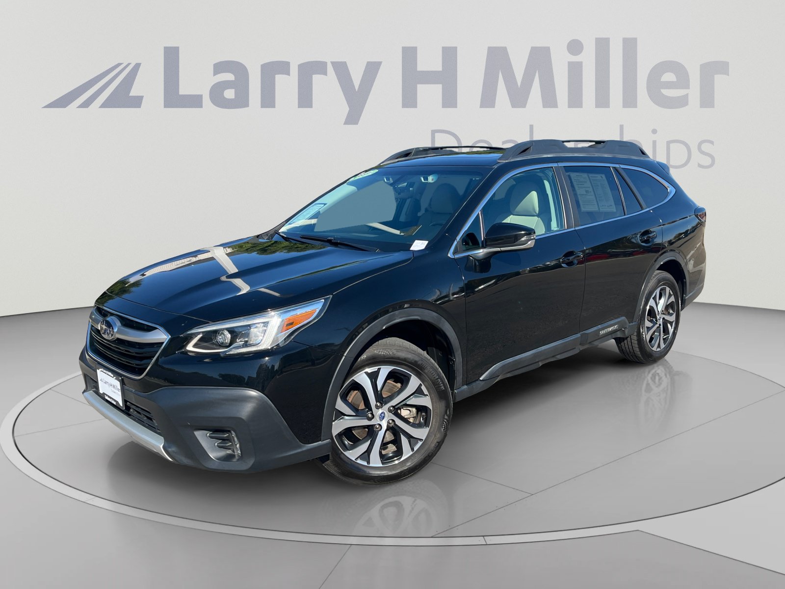 Certified 2022 Subaru Outback Limited AWD/4WD image 1