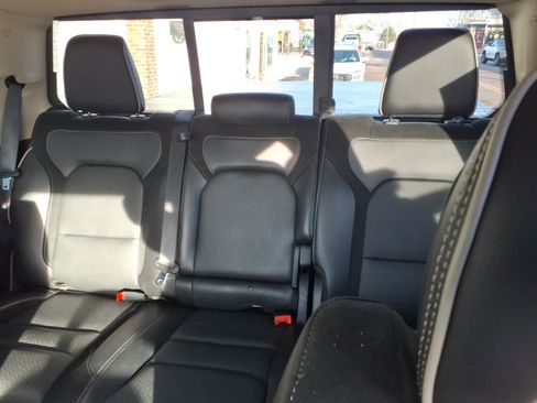 Used 2021 RAM 1500 Laramie image 14