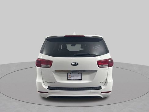 Used 2016 Kia Sedona LX w/ LX Convenience Package FWD image 32