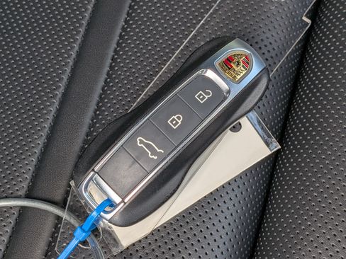 Certified 2023 Porsche Cayenne GTS AWD/4WD image 39